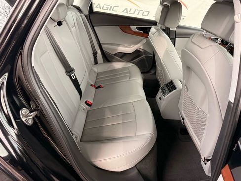 Used 2021 Audi A4 2.0T Premium w/ Convenience Package image 22