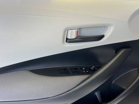 Certified 2022 Toyota Corolla LE FWD image 12