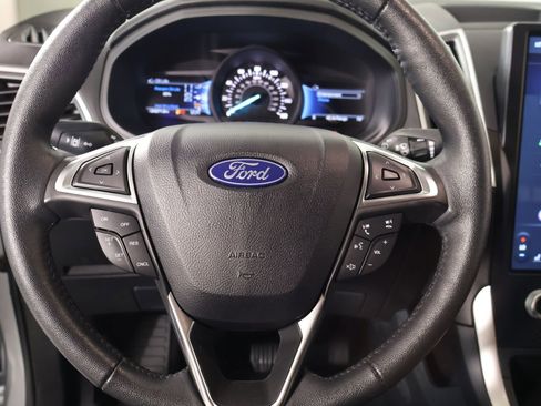 Used 2024 Ford Edge SEL AWD/4WD image 3