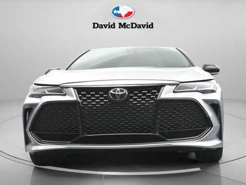 Used 2022 Toyota Avalon Touring image 30