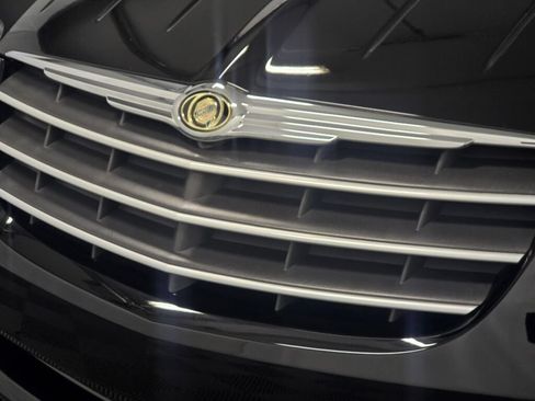 Used 2006 Chrysler Crossfire Limited RWD image 20