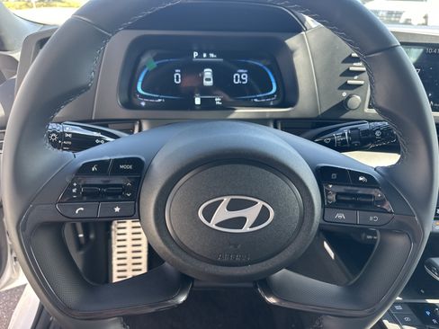 New 2026 Hyundai Elantra Sport FWD image 18