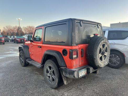 Used 2018 Jeep Wrangler Sport S image 5