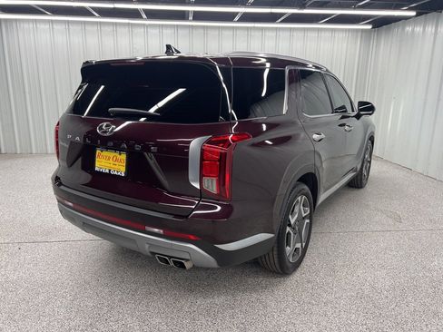 Used 2024 Hyundai Palisade Limited image 6