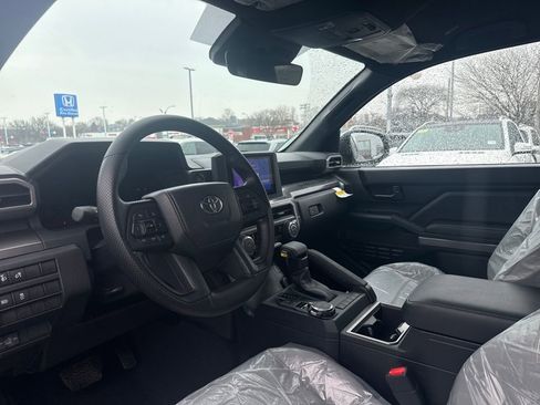 New 2026 Toyota Tacoma SR5 AWD/4WD image 17