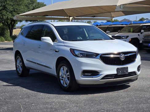 Certified 2020 Buick Enclave Essence FWD image 3