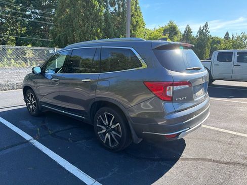 Used 2020 Honda Pilot Touring image 5