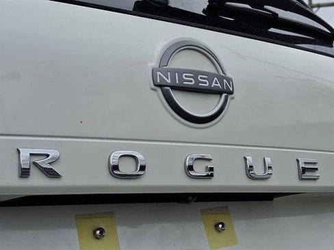 Used 2023 Nissan Rogue Platinum w/ Platinum Premium Package image 34