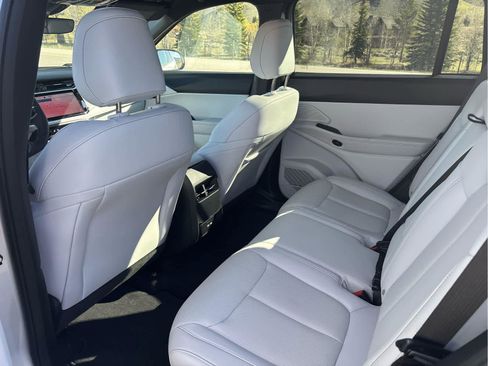 New 2026 Jeep Cherokee Limited image 34
