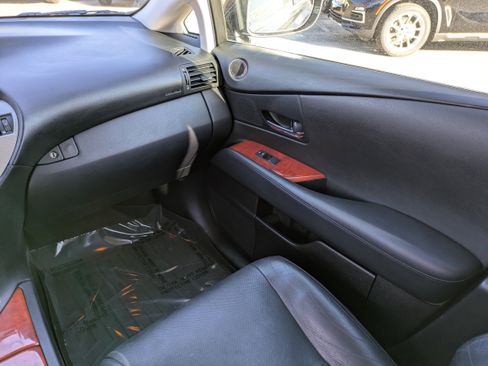 Used 2011 Lexus RX 350 AWD image 18