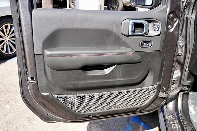 New 2026 Jeep Gladiator Rubicon w/ Steel Power Dome Hood Package AWD/4WD image 30