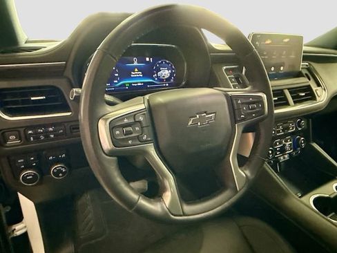 Used 2022 Chevrolet Tahoe Z71 w/ Luxury Package image 12