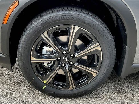 Certified 2026 INFINITI QX60 Autograph w/ Dark Cargo Package AWD/4WD image 17