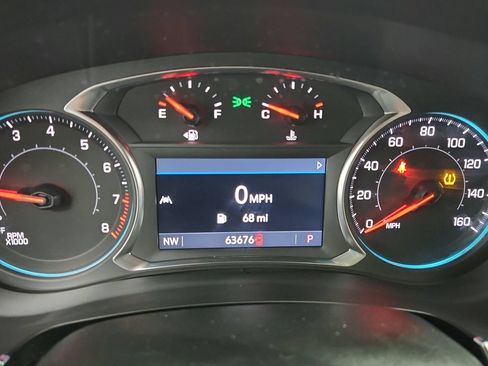 Certified 2023 Chevrolet Traverse LT FWD image 20