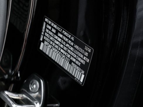 Used 2016 Porsche 911 R image 41