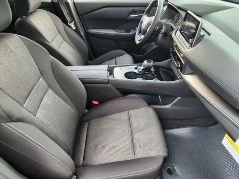 New 2026 Nissan Rogue SV image 10