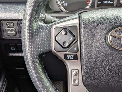 Used 2023 Toyota 4Runner Limited RWD image 15