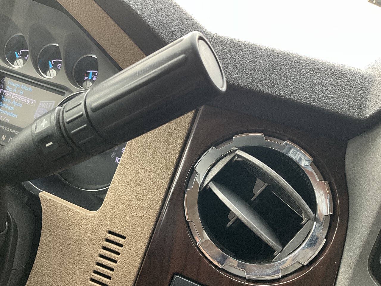 Used 2013 Ford F250 Lariat w/ Lariat Ultimate Pkg AWD/4WD image 33