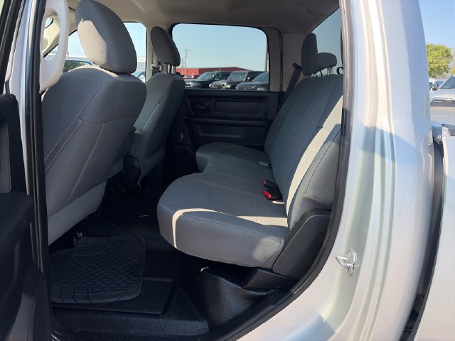 Used 2017 RAM 3500 Tradesman w/ Chrome Appearance Group AWD/4WD image 22