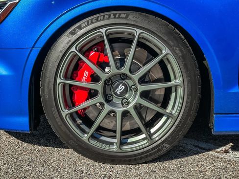 Used 2018 Audi RS 3 w/ Technology Package image 32