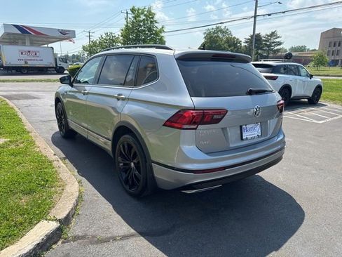Used 2020 Volkswagen Tiguan SE R-Line AWD/4WD image 6
