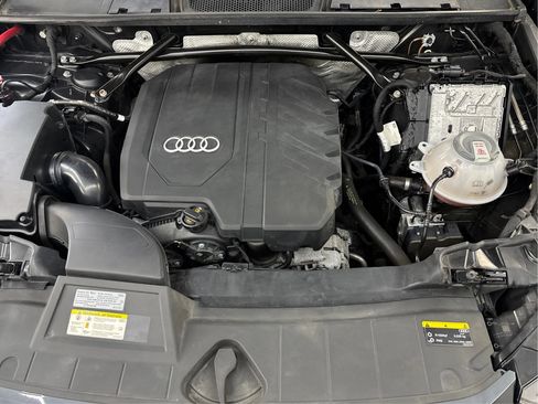 Used 2021 Audi Q5 2.0T Premium Plus w/ Premium Plus Package AWD/4WD image 29