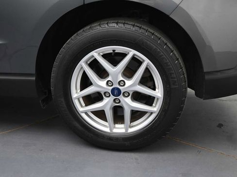 Used 2021 Ford Edge SEL w/ Convenience Package AWD/4WD image 5