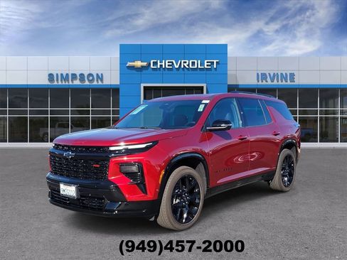 Certified 2024 Chevrolet Traverse RS w/ LPO, Floor Liner Package image 4