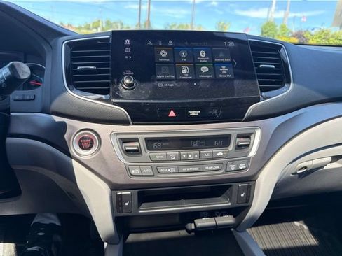 Used 2021 Honda Pilot EX-L image 27