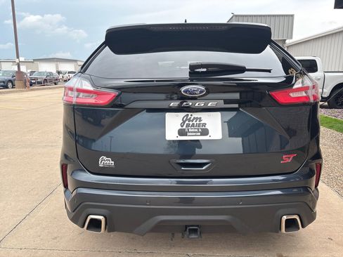 Used 2023 Ford Edge ST AWD/4WD image 9