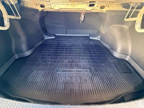 Used 2024 Toyota Corolla LE image 65