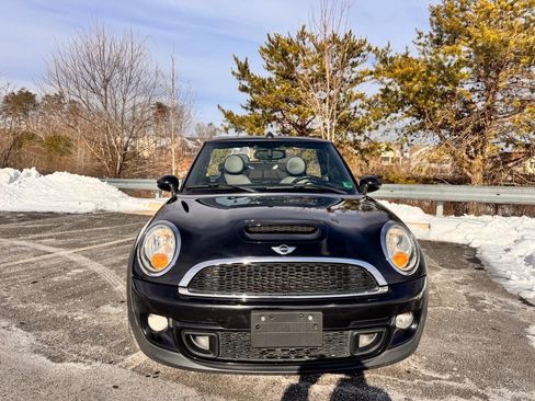 Used 2014 MINI Cooper S image 12