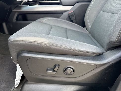 Used 2022 RAM 1500 Big Horn AWD/4WD image 14