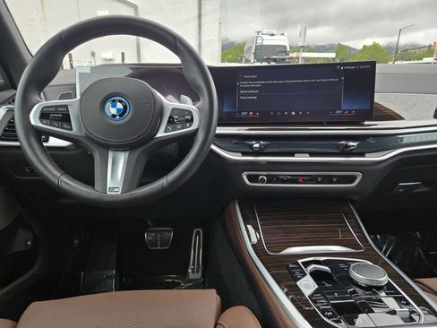 Certified 2026 BMW X5 xDrive50e w/ M Sport Package AWD/4WD image 30