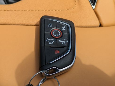 Used 2020 Chevrolet Corvette Stingray Premium Cpe w/ 3LT Preferred Equipment Group RWD image 33