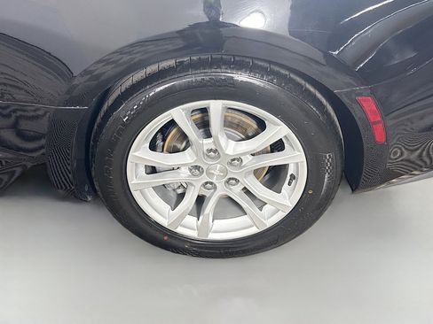 Used 2020 Chevrolet Camaro LS image 35