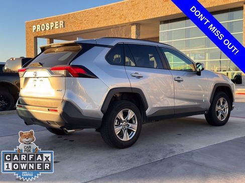 Used 2024 Toyota RAV4 XLE image 2