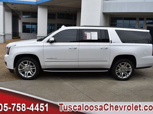 Used 2020 GMC Yukon XL SLT w/ Premium Edition image 6