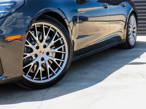 New 2026 Porsche Panamera 4 image 12