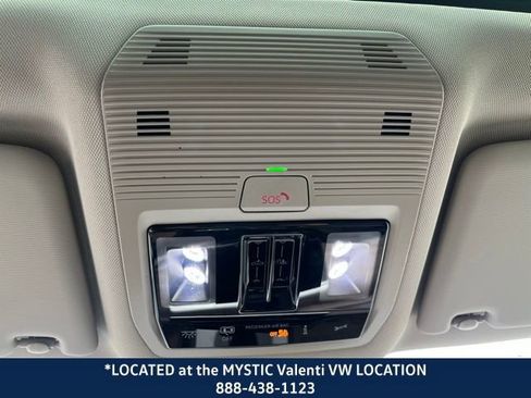 Certified 2025 Volkswagen Atlas SEL Premium R-Line image 41