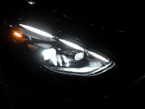 Certified 2025 Mercedes-Benz AMG GT 63 image 8