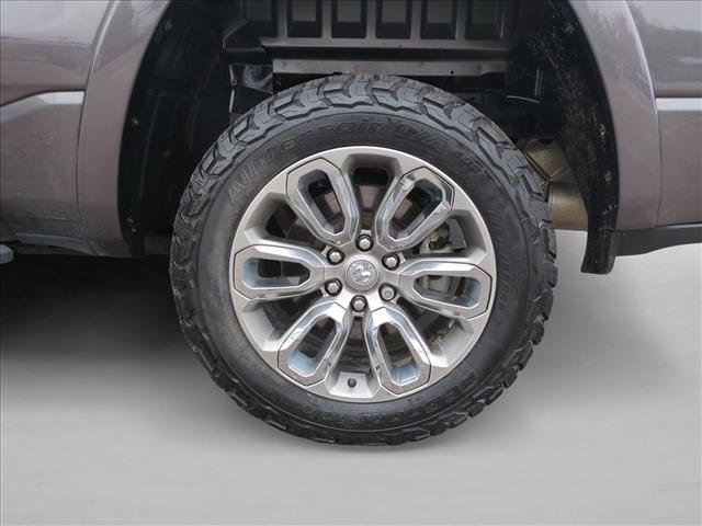 Used 2022 RAM 1500 Laramie AWD/4WD image 21