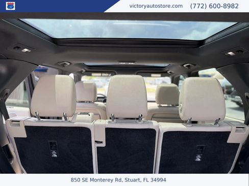 Used 2019 Land Rover Discovery SE AWD/4WD image 52