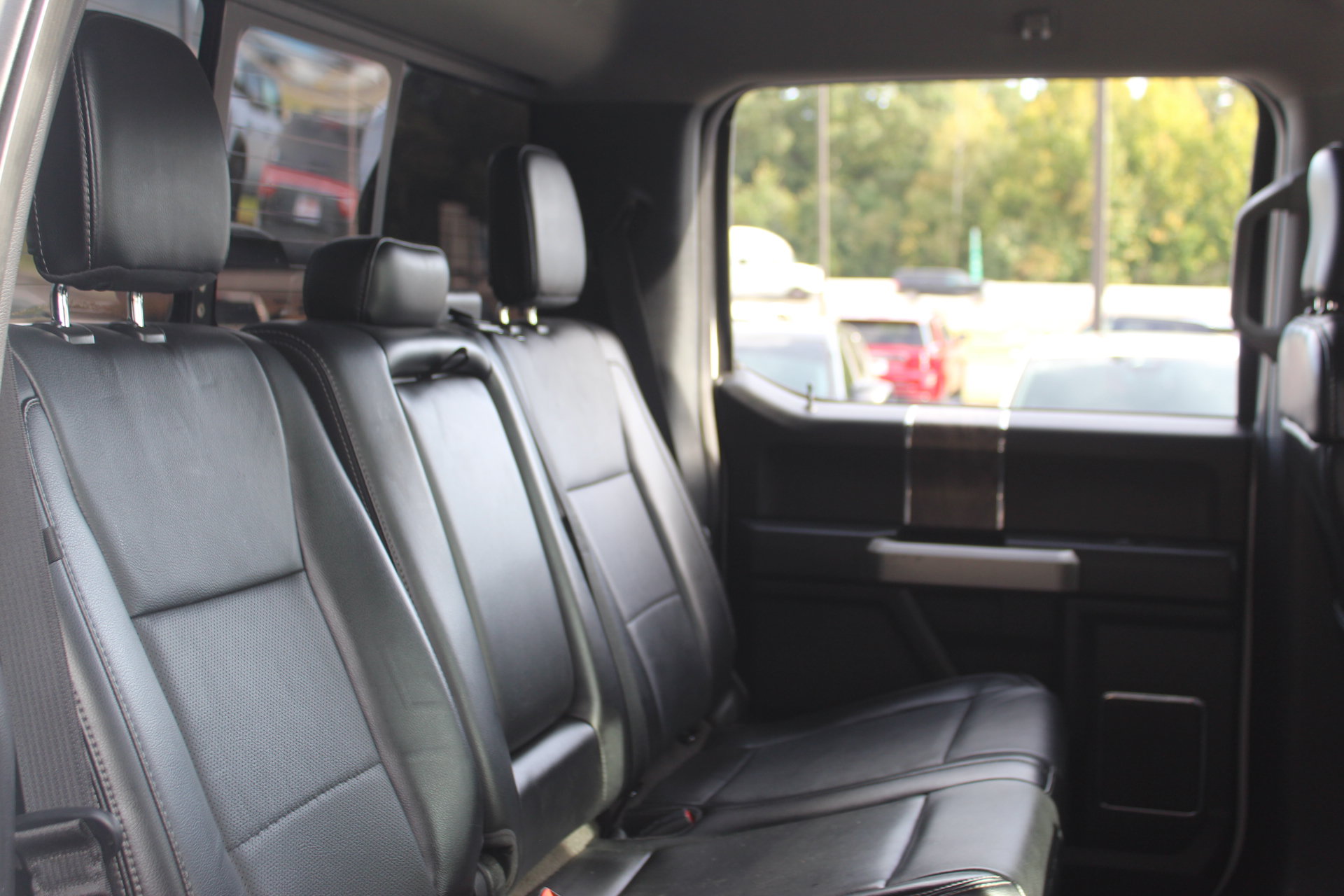 Used 2019 Ford F250 Lariat w/ Lariat Value Package AWD/4WD image 33
