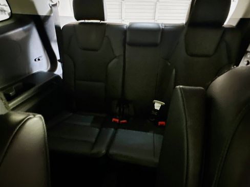 Used 2025 Kia Telluride S image 29