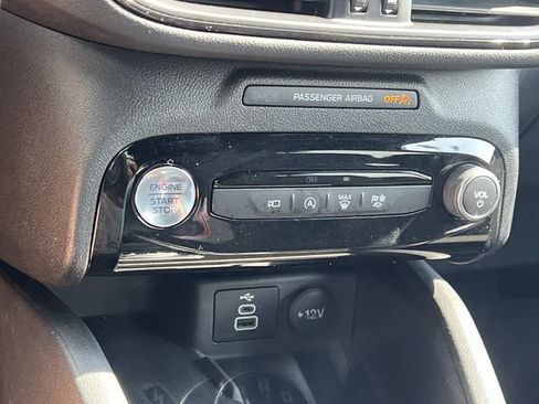 Certified 2024 Ford Escape ST-Line Select w/ Tech Pack #2 AWD/4WD image 27