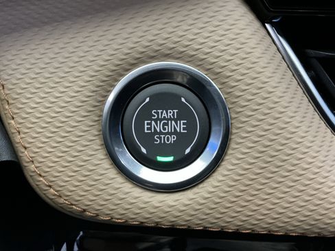 New 2026 Chevrolet Equinox ACTIV FWD image 18