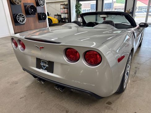 Used 2008 Chevrolet Corvette Convertible w/ Preferred Equipment Group RWD image 13
