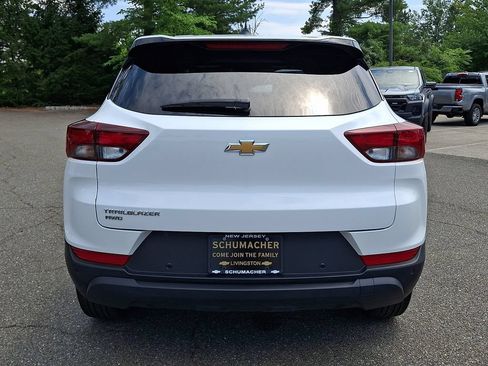 Used 2025 Chevrolet TrailBlazer LS w/ LS Convenience Package AWD/4WD image 5