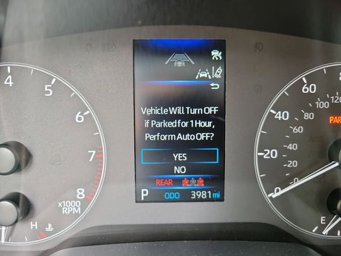 Used 2025 Toyota Corolla LE w/ Convenience Package image 16